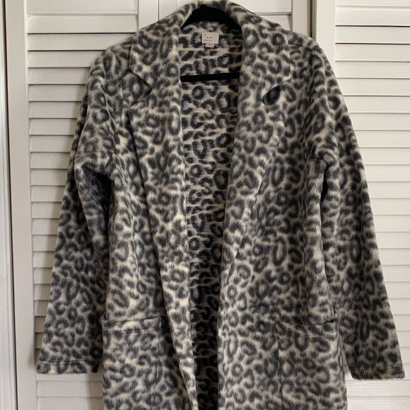 Monochrome Cheetah Fuzzy Blazer Coat - Picture 4 of 6